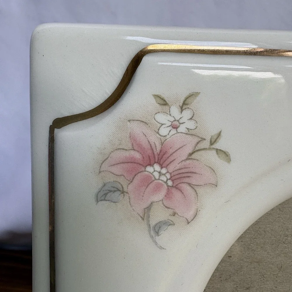 Vintage Porcelain Picture Frame Pink Floral Gold Trim Oval Photo Frame 7